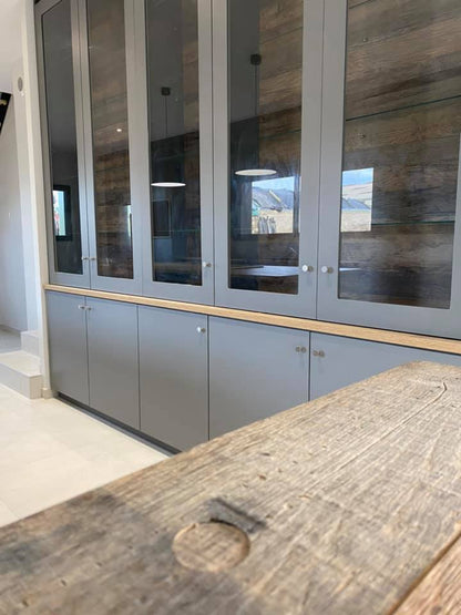 Cuisine contemporaine bois et gris anthracite