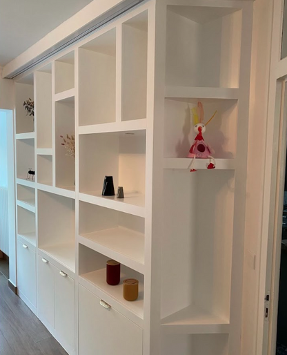 Meuble mural avec projecteur TV