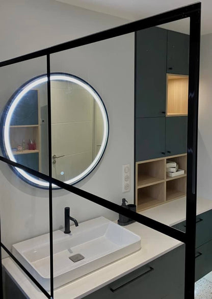 Meubles de salle de bain anthracites et bois