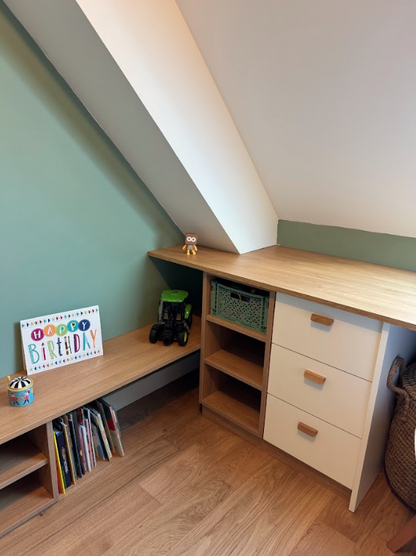 Bureau enfant sous combles