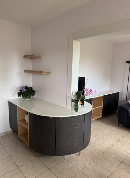 Buffet contemporain arrondi