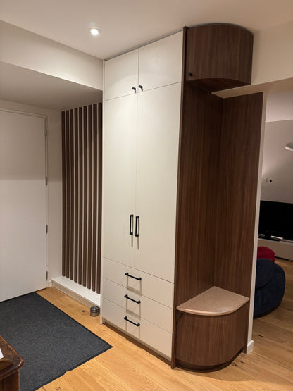 Meuble d'entrée noyer et blanc