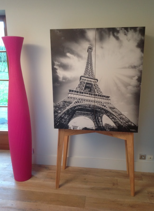Meuble design personnalisé - Tour Eiffel